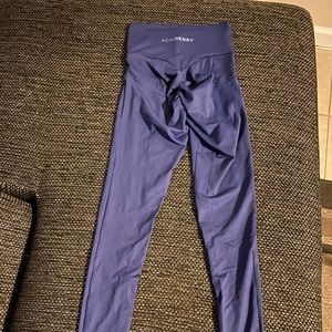 Acai Berry Booty Navy Leggings S